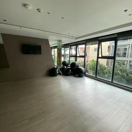 The Base In Pattaya Apartman Kültér fotó