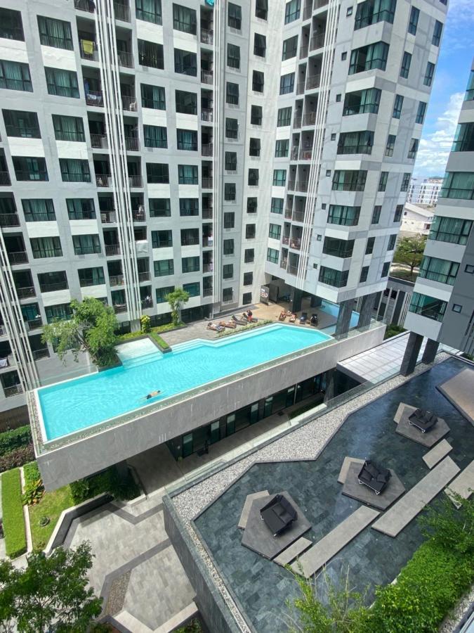 The Base In Pattaya Apartman Kültér fotó