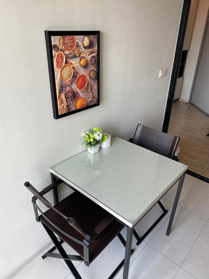 The Base In Pattaya Apartman Kültér fotó